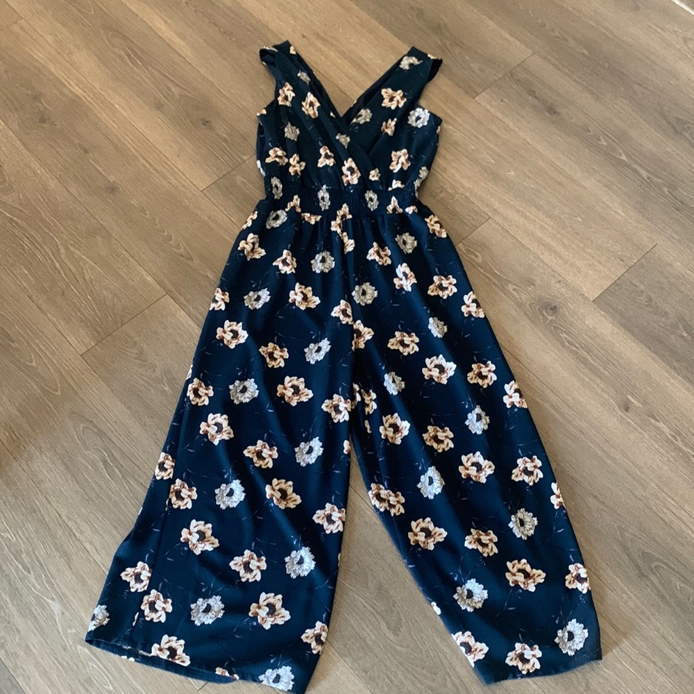 Women’s Apt 9 Floral Jumpsuit